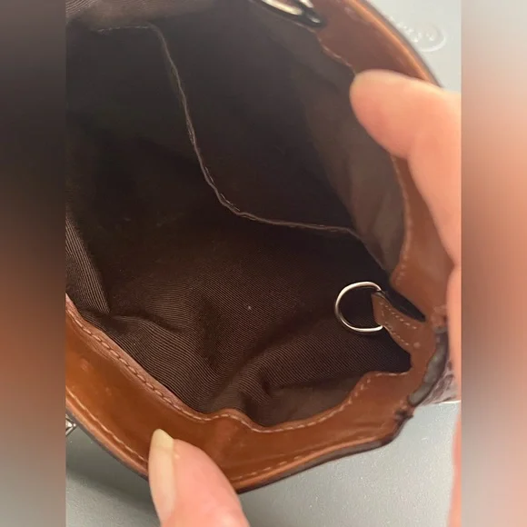 COACH SIGNATURE WRISTLET - Picture 7 of 12